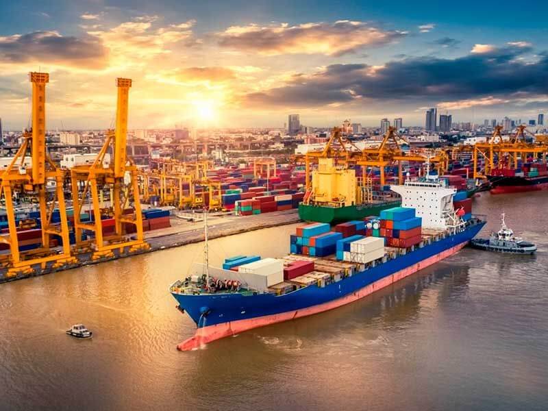 Заказать международные морские перевозки грузов в Киеве. Морские контейнерные перевозки